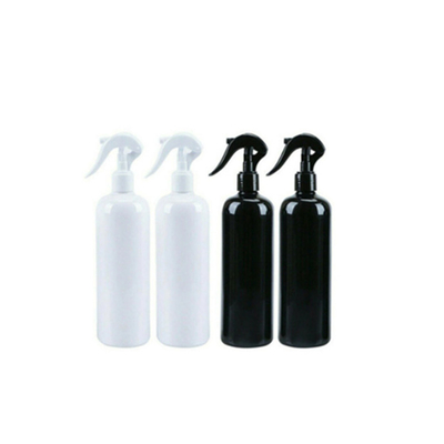 O ANIMAL DE ESTIMAÇÃO que 100ml provocam o pulverizador cosmético engarrafa o preto branco
