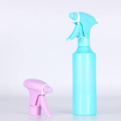 Garrafa cosmética de formação de espuma 24MM do pulverizador do disparador do PE 100ml azul cor-de-rosa